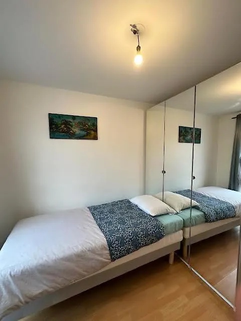 Homestay szállás Vue Exceptionnelle Sur Le Lac Créteil
