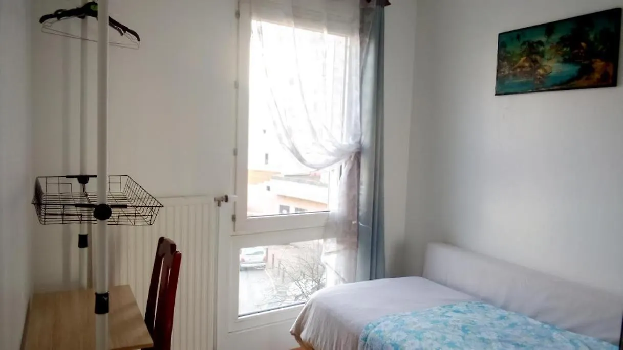 Vue Exceptionnelle Sur Le Lac Creteil Homestay