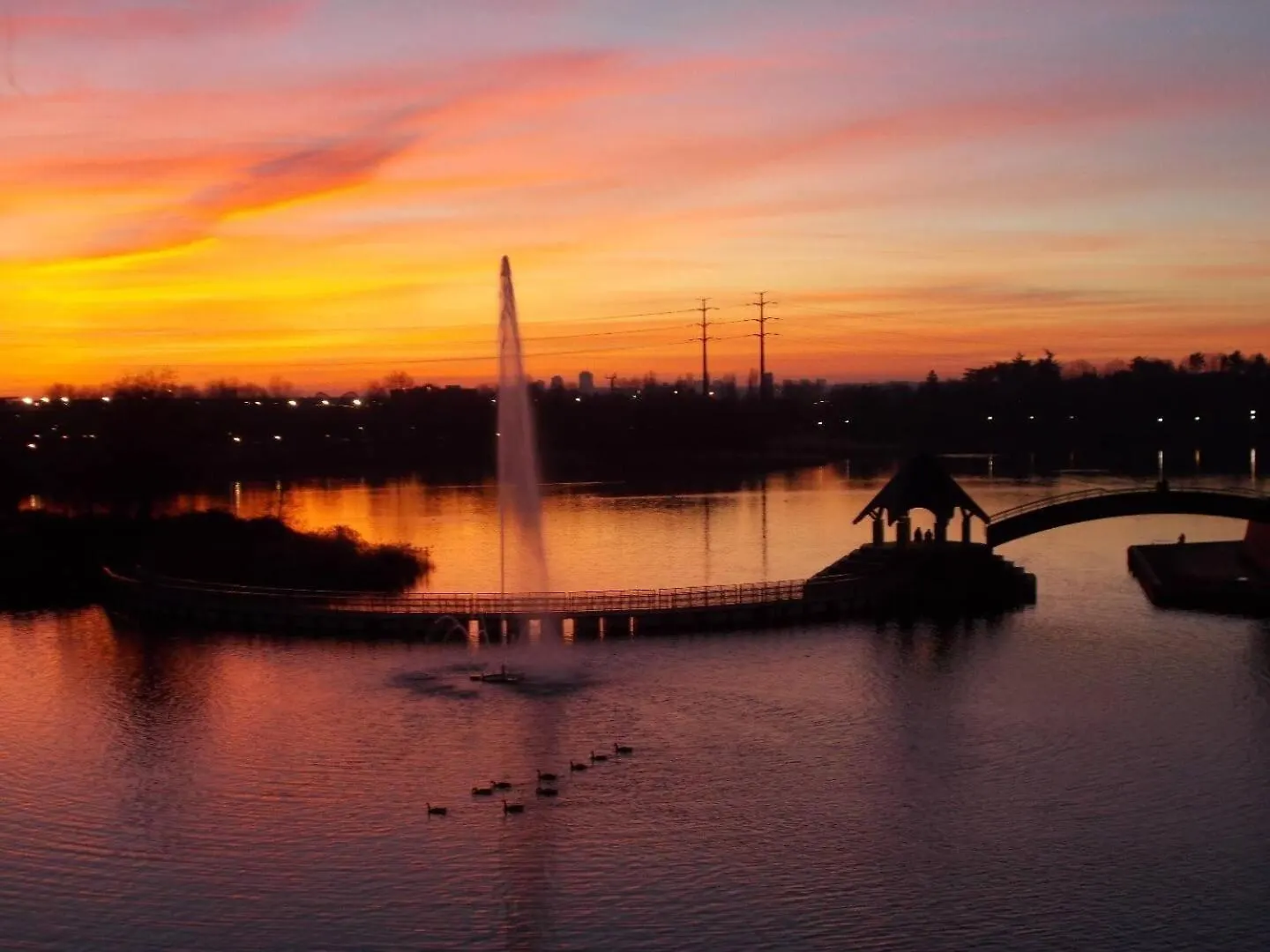 Vue Exceptionnelle Sur Le Lac Creteil 0*,  France